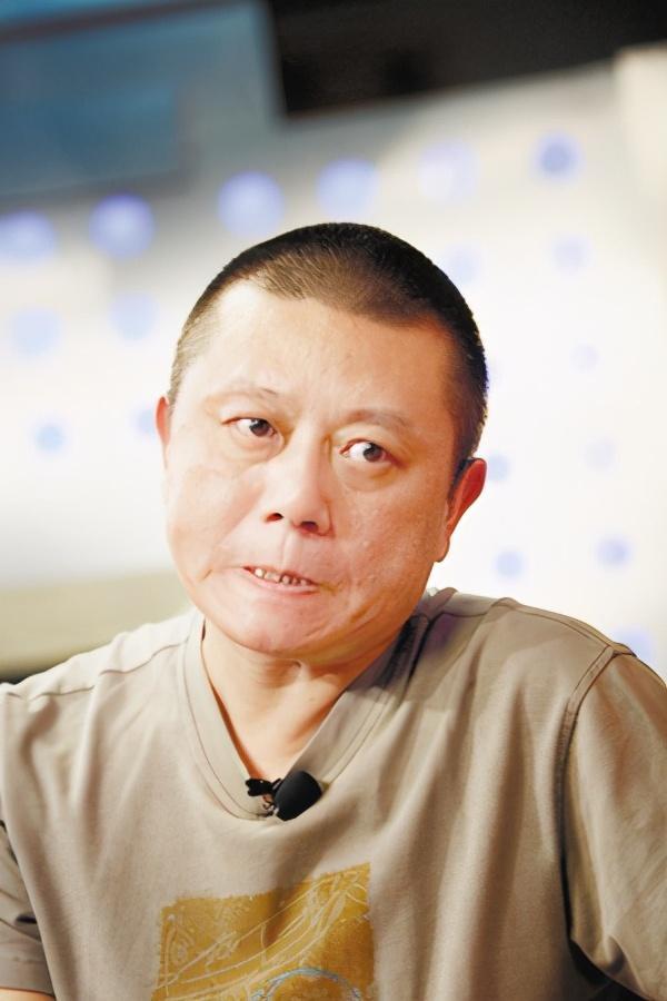 王朔:我对不起我的妻子沈旭佳和女儿,但我去世后遗产全归徐静蕾