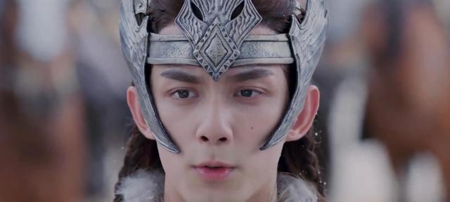 《长歌行》长歌换上女装惊艳现身,阿隼霸气相拥表白,你是我的人