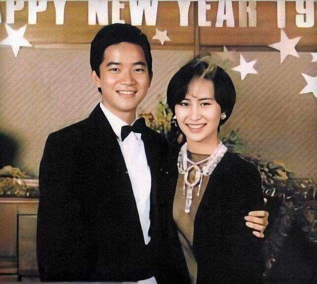 陈百强跟何超琼如此相爱为何没在一起陈百祥这部电影给出答案