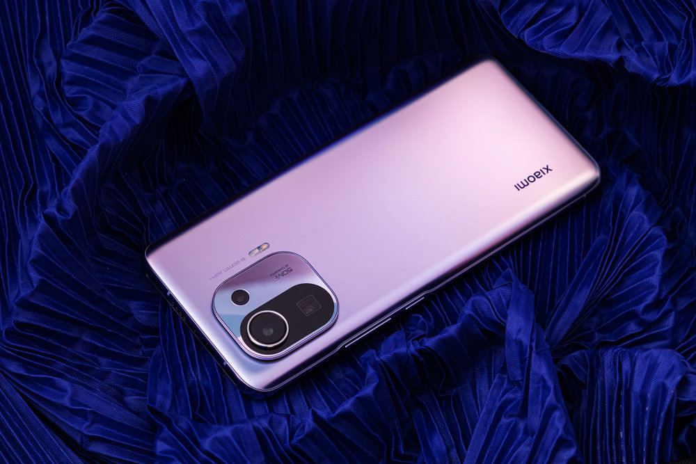 相比小米11ultra奥创小米11pro挺香的