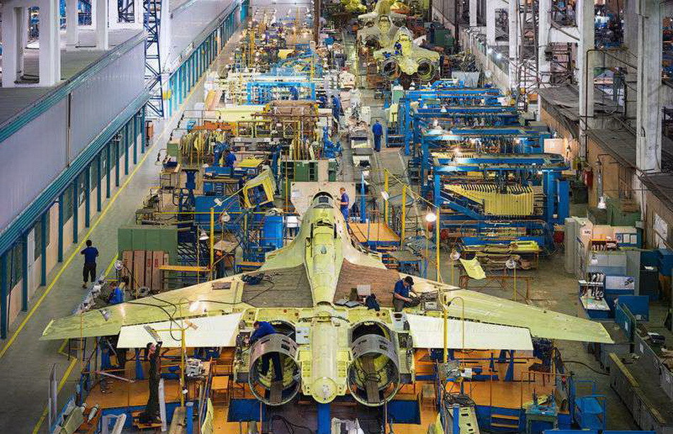 俄军军费投入不足之下:军工生产要优先满足外销需求_腾讯新闻