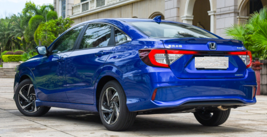 绕不开的省油家轿,优惠近3万,混合动力平顺舒适,解读本田享域