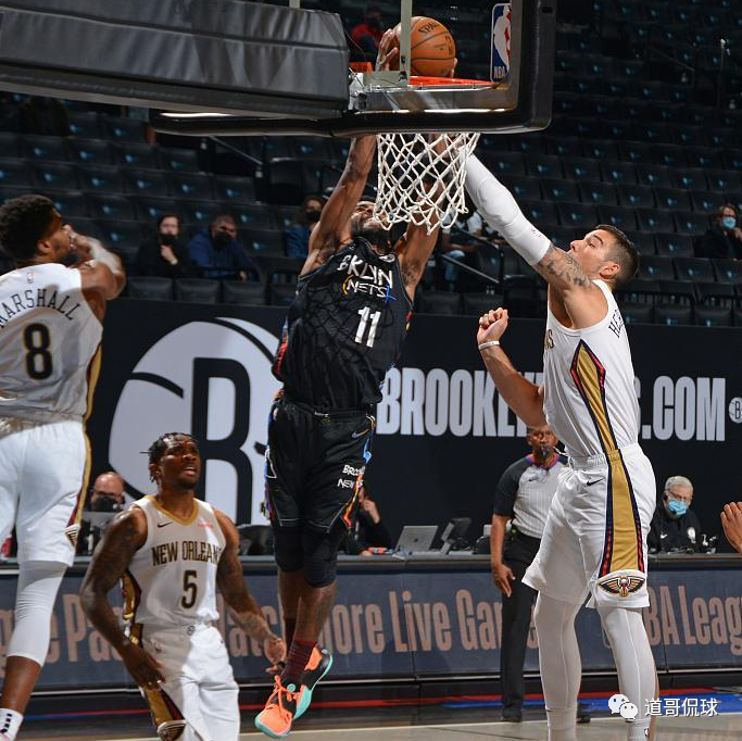 杜兰特复出100命中率轻松吊打鹈鹕