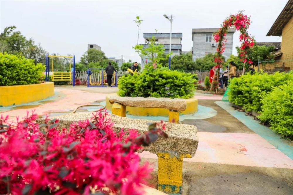 你好 平南大新镇大中村 腾讯新闻