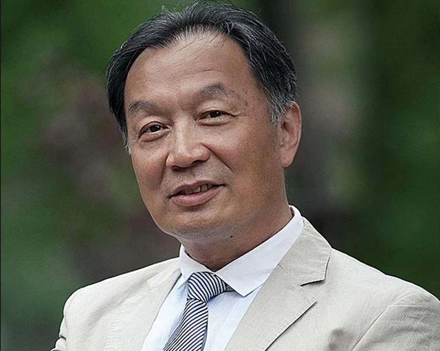 温铁军教授:慢下来,中国人不要拿命换钱!_腾讯新闻