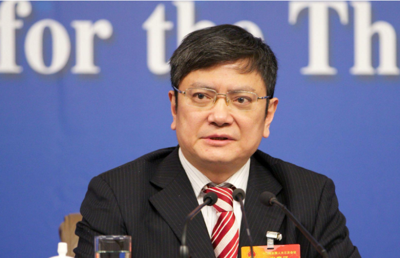 把英语踢出中考高考俞敏洪首先反对而浙大教授郑强这样说