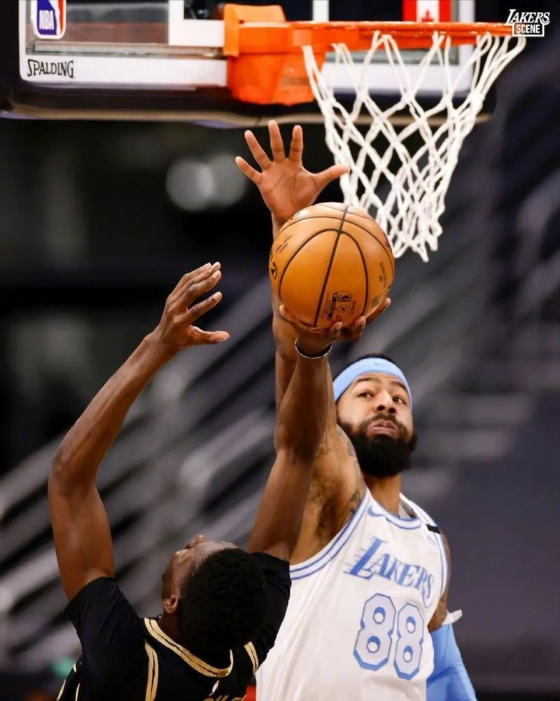 庄神复出依旧残阵的湖人经得住热火考验湖人vs热火