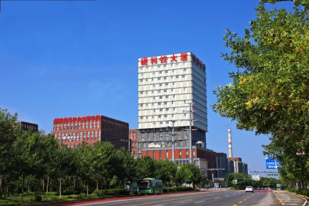 硬姿态拥抱新机遇