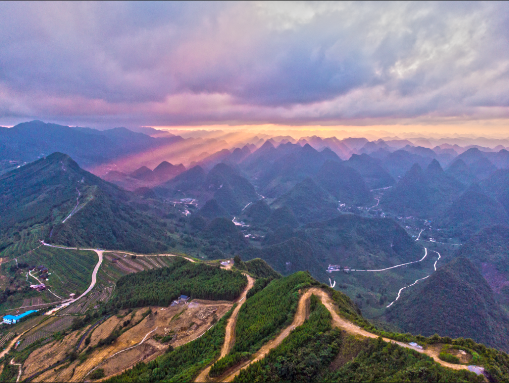 图说贵州册亨万重山