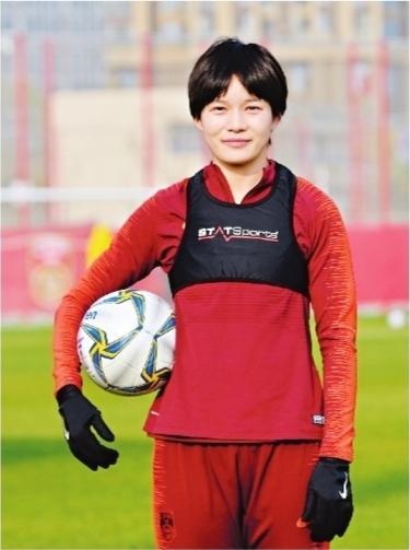 中国女足2-1韩国 唐佳丽造点王霜打进 中场失球多韩国留洋球员实力强