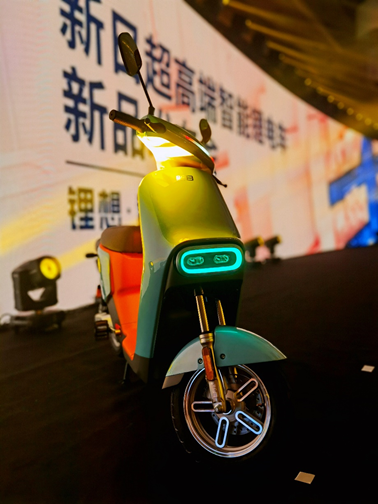 一键启动华为hilink新日电动车重新定义两轮车智能标准