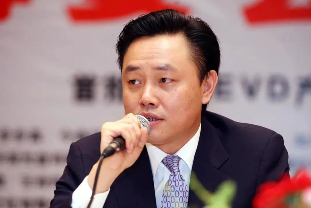 黃光裕歸來!出獄後首次公開亮相:與京東,拼多多