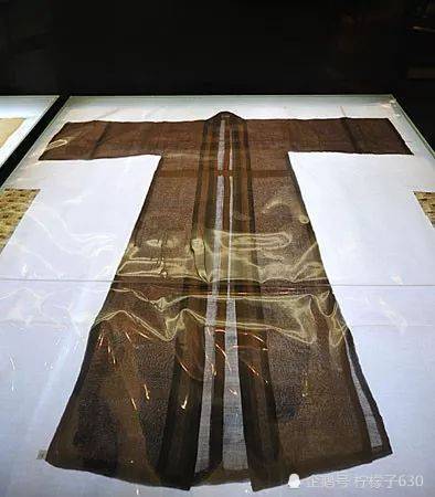 她是宋太祖赵匡胤的第11世孙媳不幸早夭墓葬成为宋代丝绸库