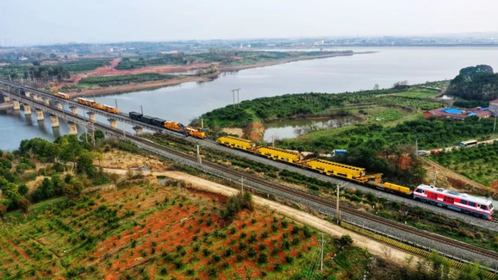 焦柳线上千万"豪车"的"眼睛"