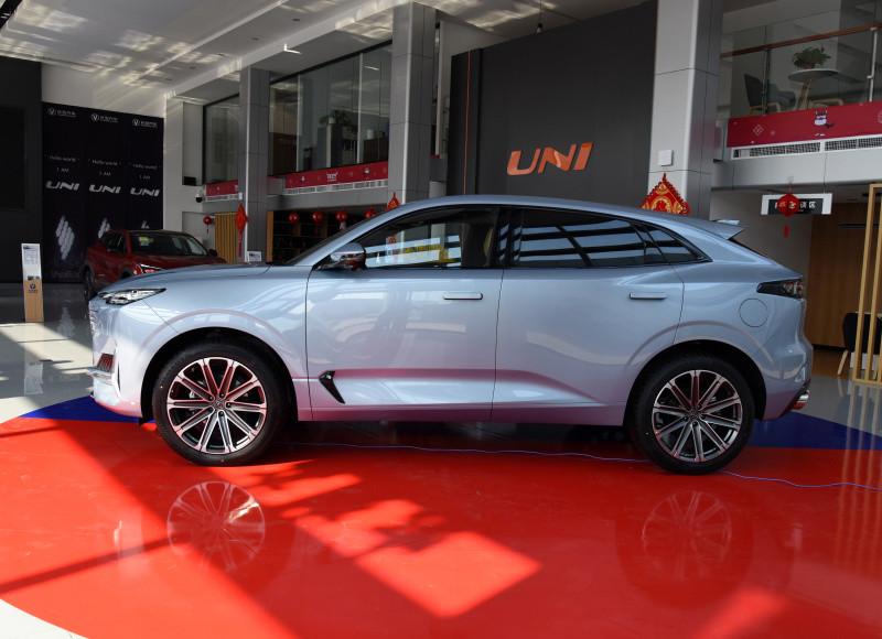 开惯日产奇骏,再开长安uni-k,感受到国产车与日系车的差距