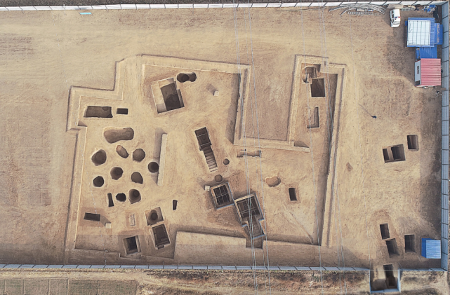 石家庄藁城区台西村的商代中期遗址以发现了世界现存最早的铁器享誉海