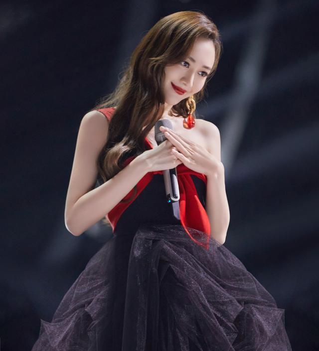 《浪姐2》总决赛造型曝光,王鸥彰显优雅,胡静大气,张柏芝最美