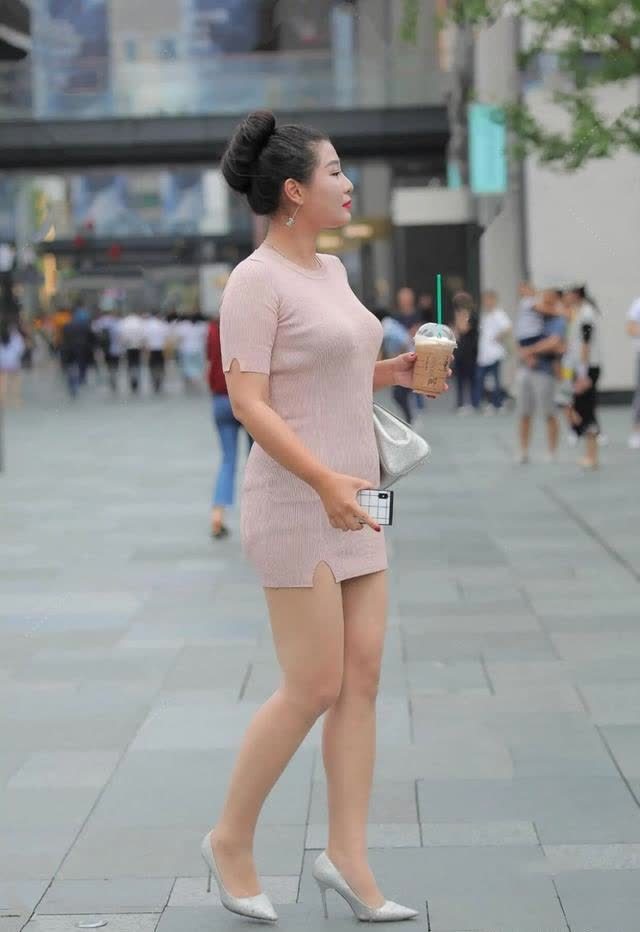 水桶腰没救吗通过合理的穿搭配合还是会让人眼前一亮