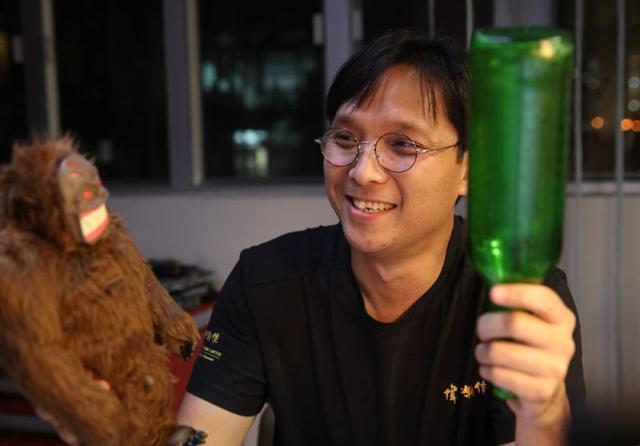 因电影道具做的太逼真香港著名道具师被判刑四个月引全网同情