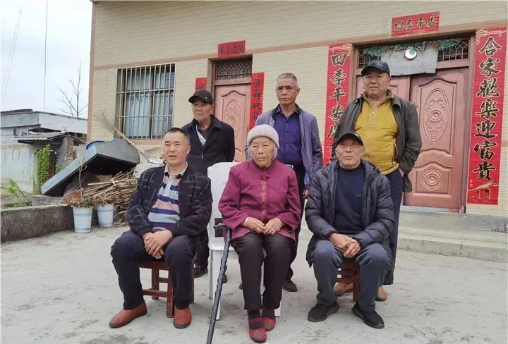 黔西南籍烈士郝光华,您的亲人找到了!_腾讯新闻