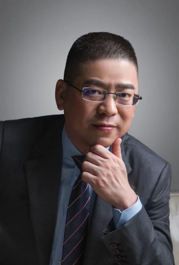 消息传来欧派集团副总裁杨鑫正式离职入职满18年