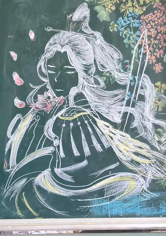 天官赐福别人班上的黑板报是春天的气息这一看就是大佬