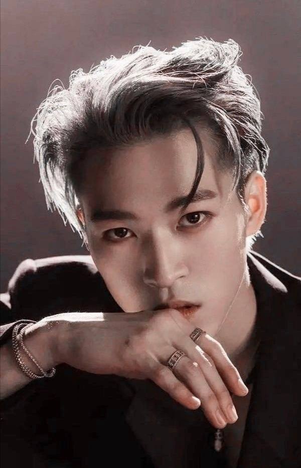 创4赞多出道位预定这个惊艳内娱的日本男孩藏不住了