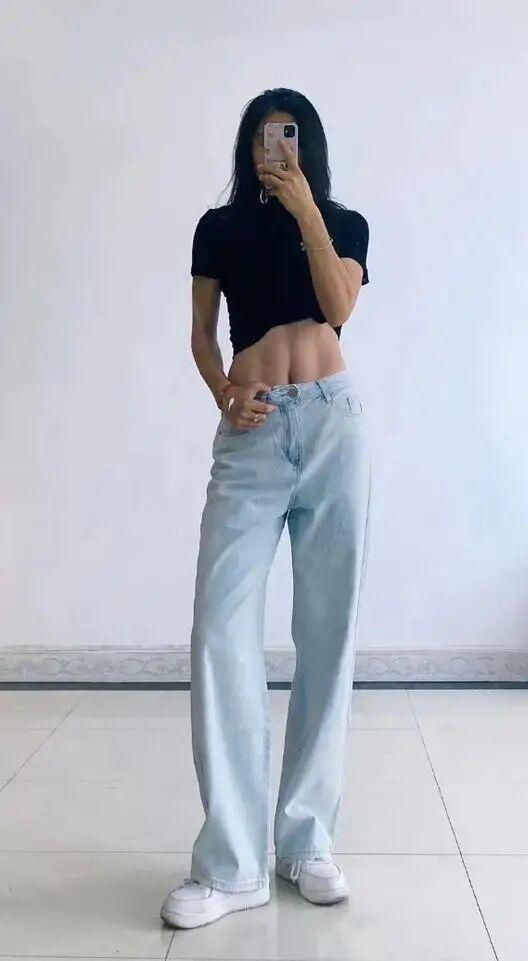 杭州最美体育老师37岁2个孩马甲线依然清晰腹肌训练思路给你