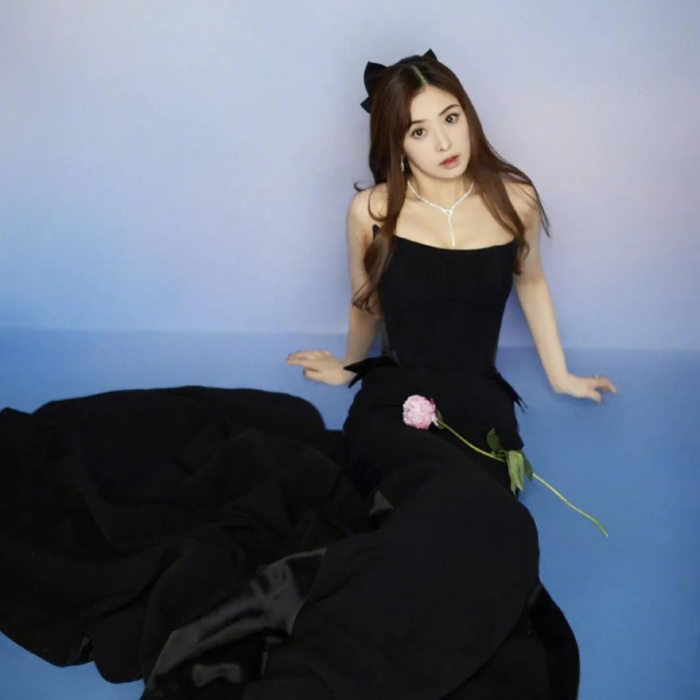 头像张含韵头像可爱