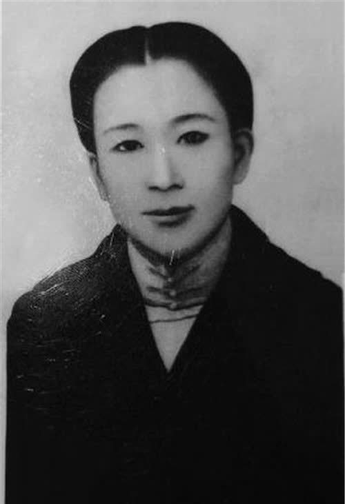 川島芳子沒死隱姓埋名活到1978年專家開棺驗屍真相終於大白