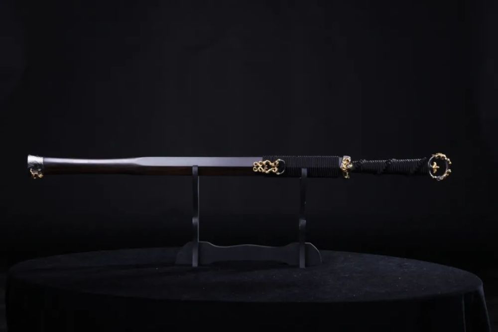 刀之鼻祖 造型霸气 攻守兼备 堪称古代武器之典范 腾讯新闻