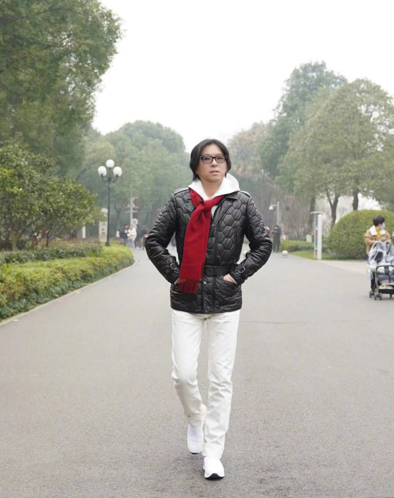 高晓松暴瘦被打假!活动生图流出判若两人,网友:该死的虚荣心