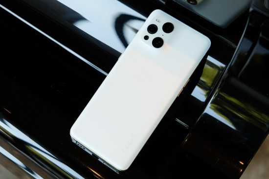 oppo find x3评测:10亿色,讲述色彩的故事|oppo find x3|oppo|旗舰