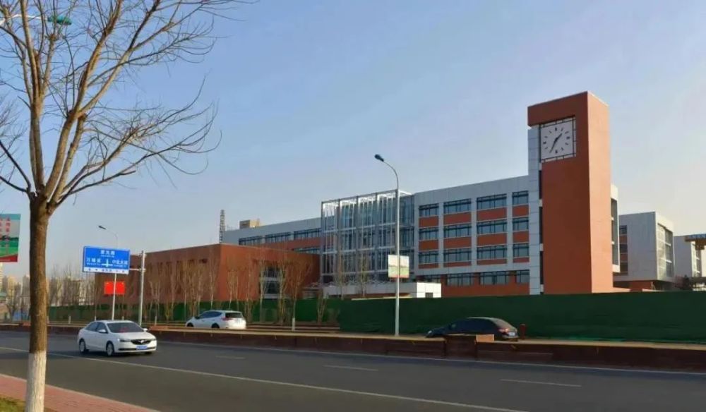 学区房管不住的背景下天津频出的新政有几分颜色