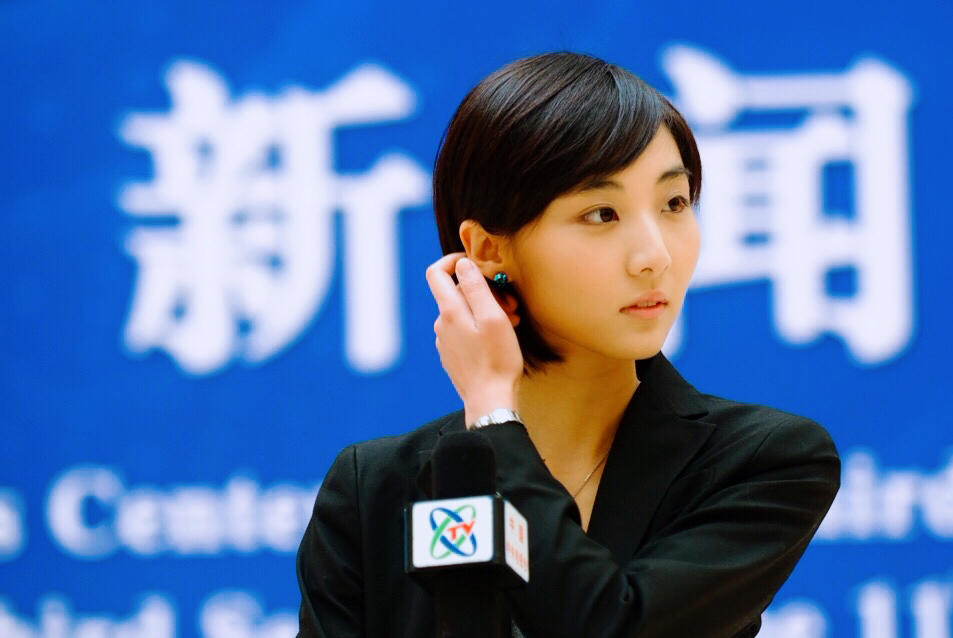 5,宋菀宋菀也是央视的学霸美女记者.