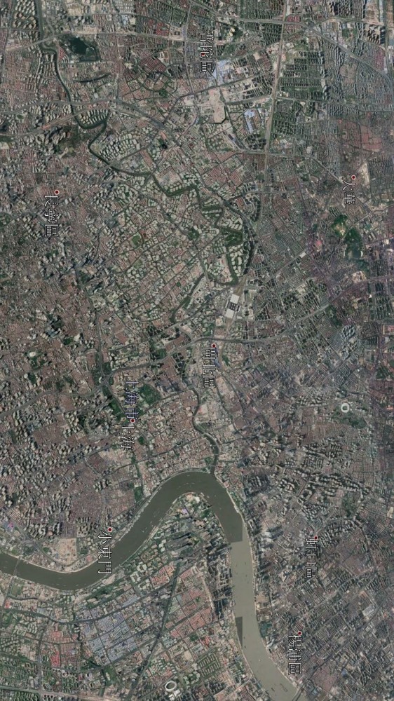 从北京上海和重庆的卫星地图来看河流和地形对城市的影响