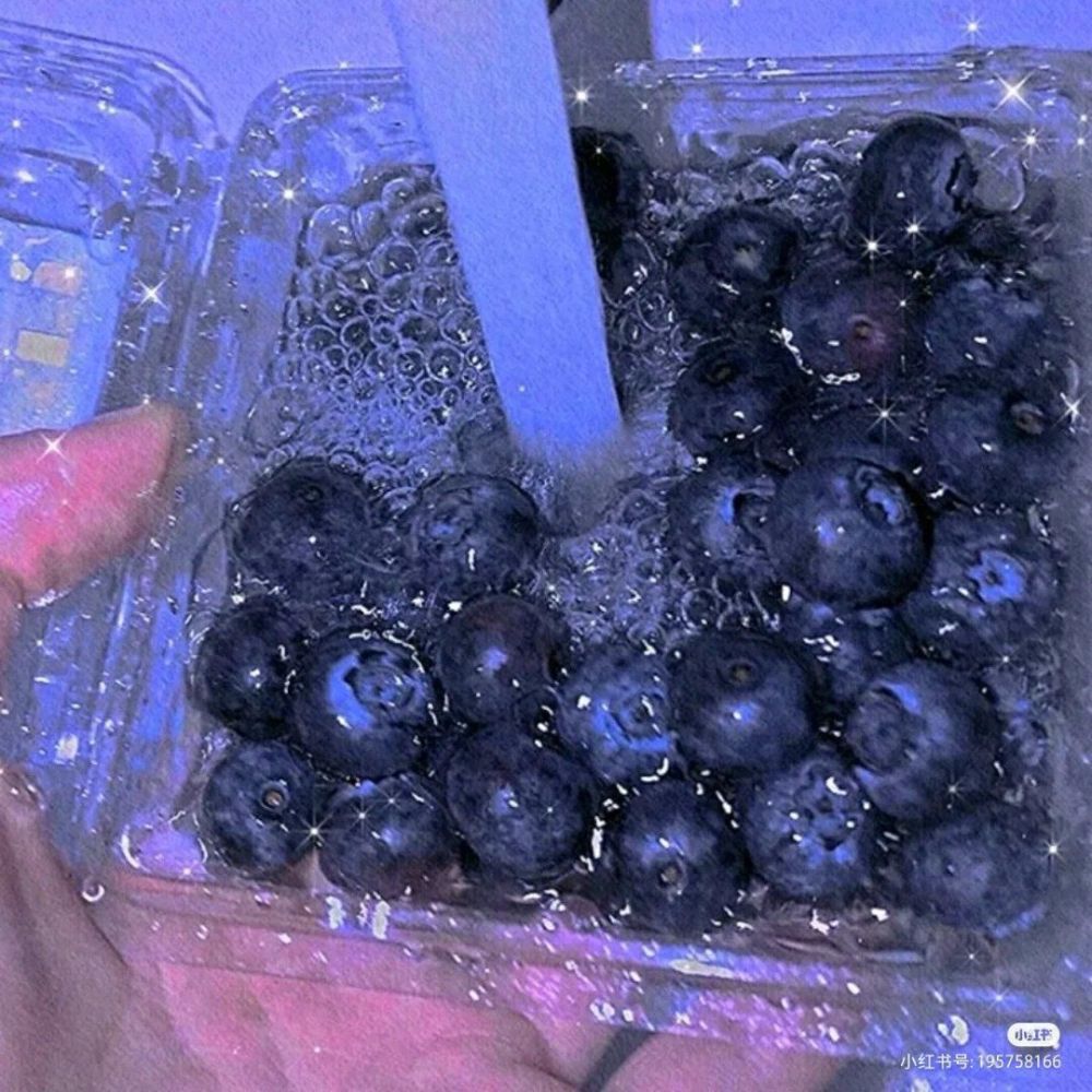 朋友圈空间背景图很杂很好看