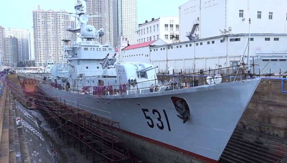 此次531舰整修,不仅仅是刷一层漆那么简单,而是对军舰从内到外进行了