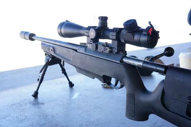 瑞士ssg3000式7.62毫米狙击步枪
