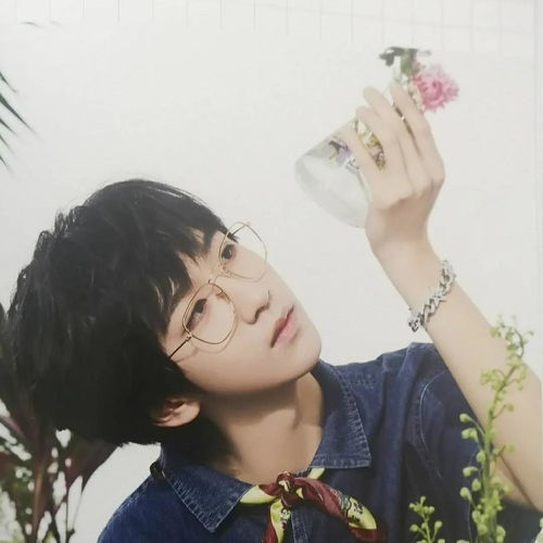 严浩翔的粉丝名应援色应援口号你们知道吗严浩翔头像