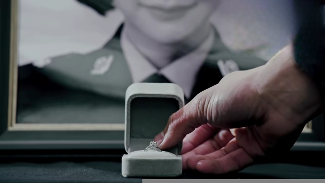 恐怖组织高迪洪爷潜入龙城特警队长张蓝猎弓招募特警小队功夫战警1集