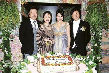57岁的曹永廉出道27年颜值不变事业和感情不变爱国之情不变