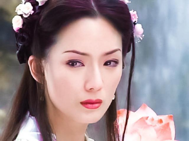 当年最令人佩服可男可女的何仙姑现在大变样发际线后移皱纹多
