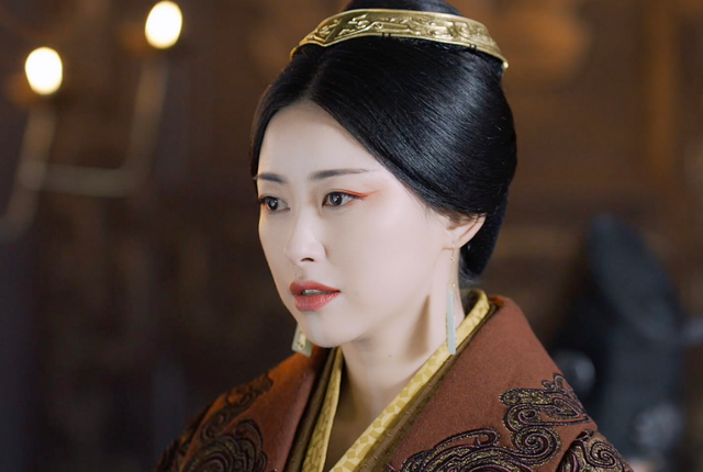 赵姬到死也不知道,嬴政为何不肯放过她的孩子,嫪毐说出了实话