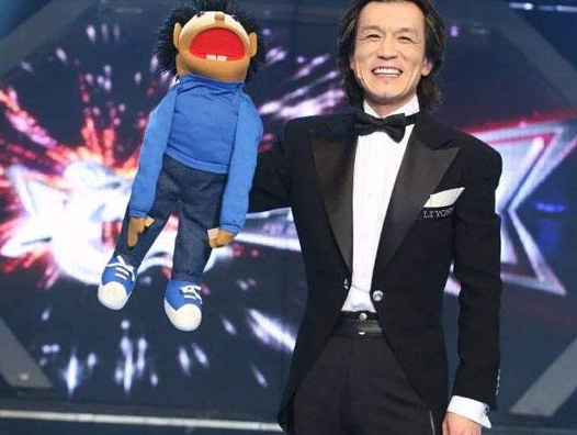 18年前她是李咏砸金蛋助手月薪80031岁成超级名模身价千万