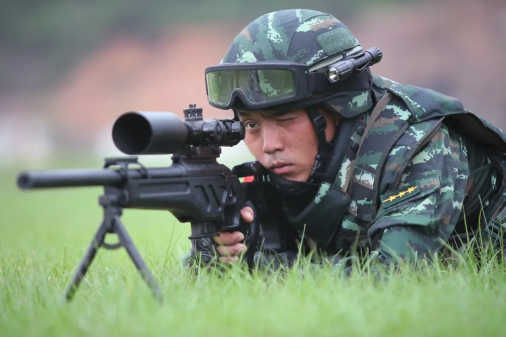 执行缉毒任务拿一等功这位武警特战队员比破冰行动的主角还酷