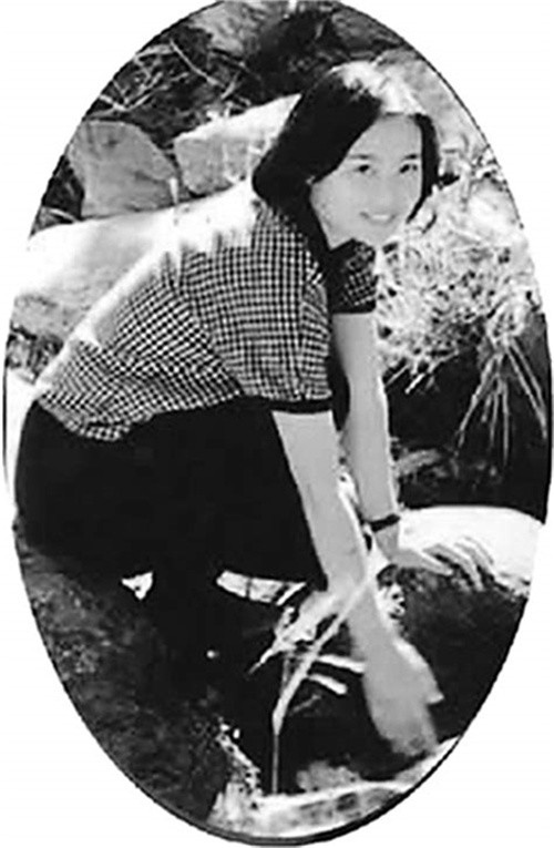 顾城情人英儿:顾城砍妻自杀背后的北大才女,后来去了哪里?