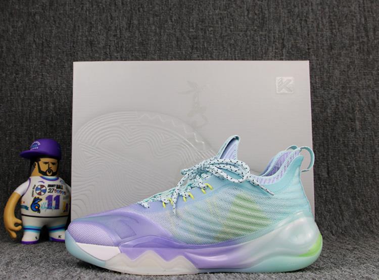 kt6低帮"蓝紫"配色,这双真的要放飞自我呀!