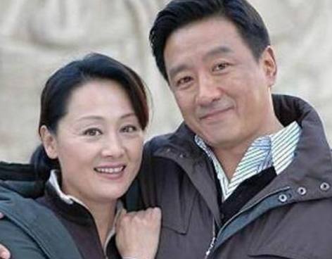 演员王姬的儿子和女儿图片