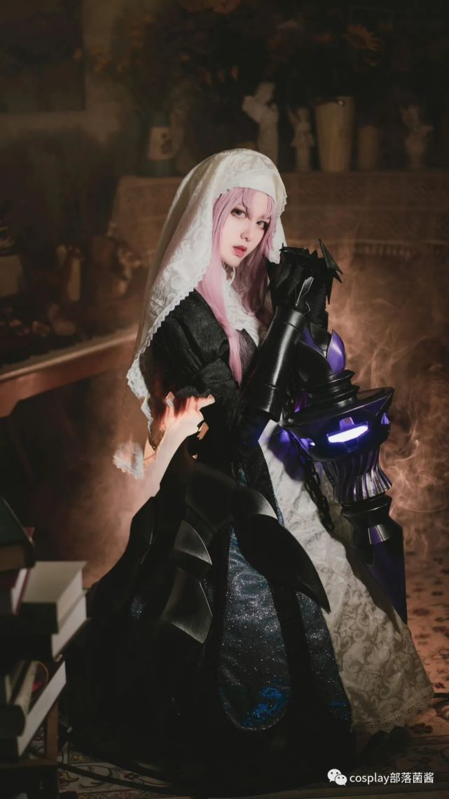 cos:重装修女瑟雷斯cos正片@黑魔法师夜子